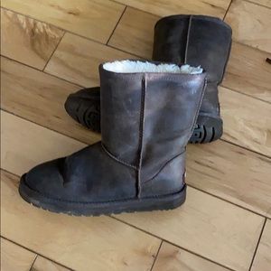 Uggs leather boots